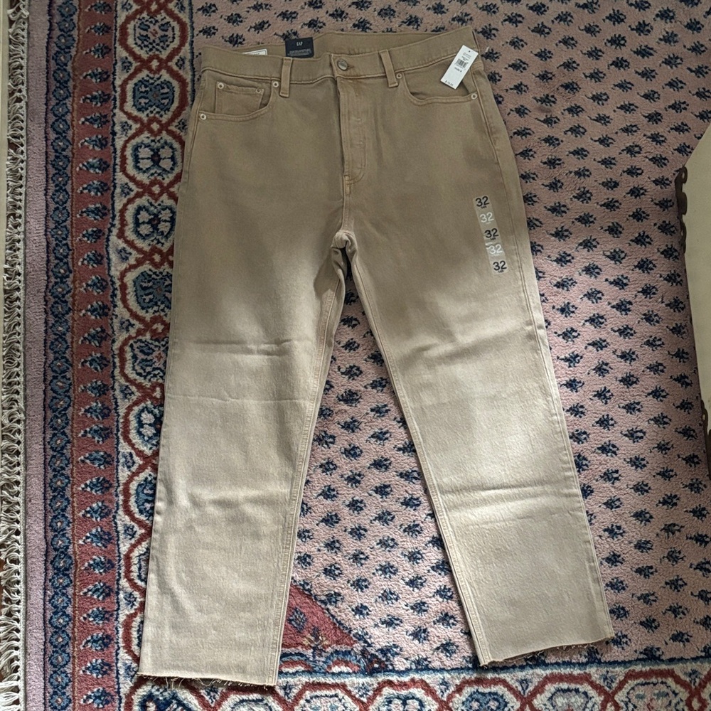GAP Women's Cheeky Straight Jeans